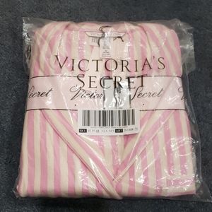 VICTORIA'S SECRET PINK The Flannel Pjs M-Short